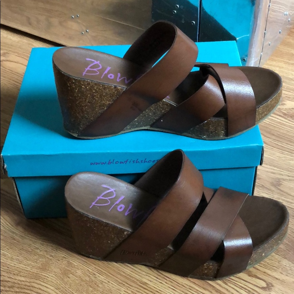 Blowfish Brown Wedges